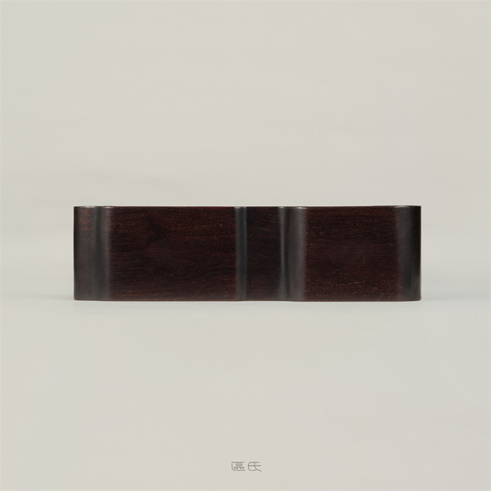 流線二級(jí)小桌幾