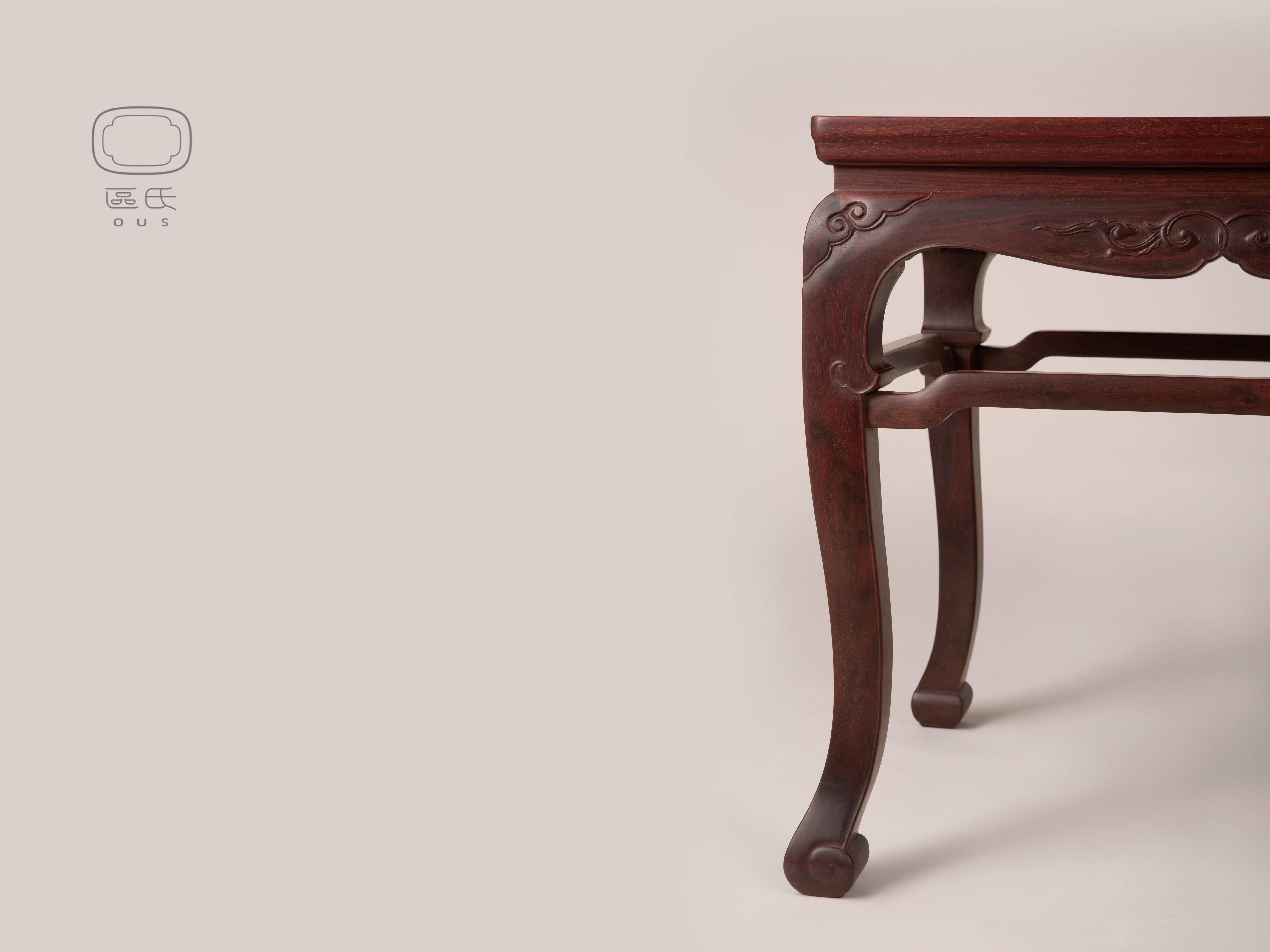 卷草紋羅鍋棖三彎腿長(zhǎng)方凳